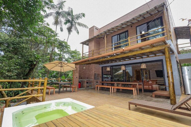 Sustainable Housing Architecture: Smart Eco-Friendly Homes for a Greener Future